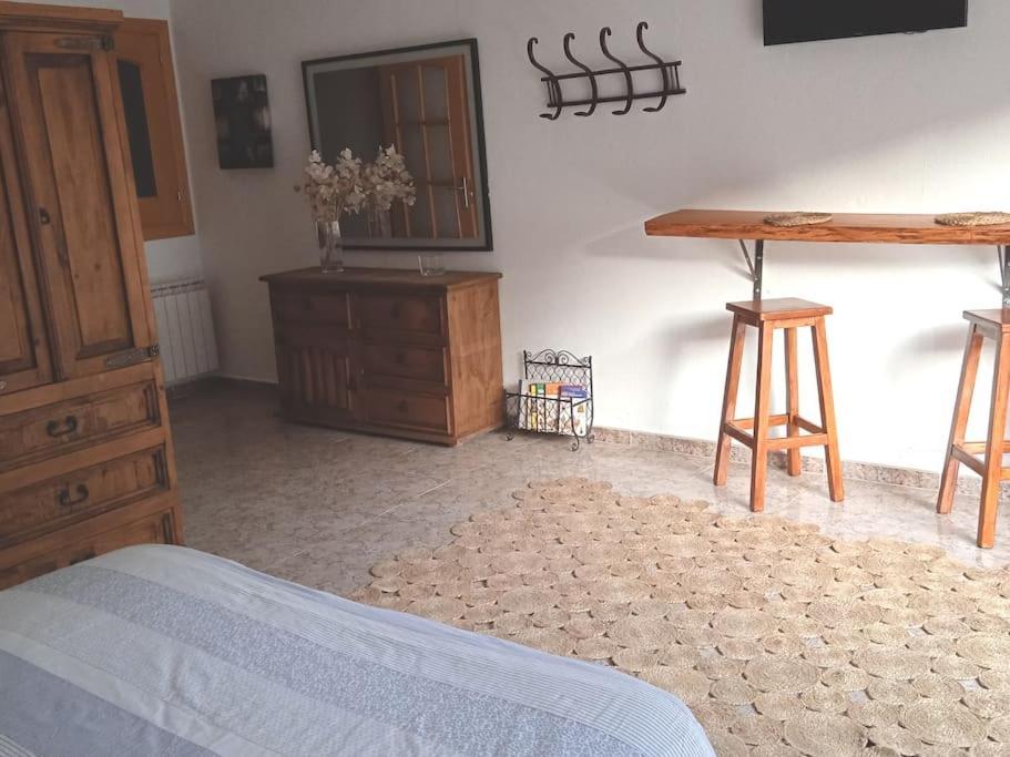 Piso Con Desayuno Incluido Y Vistas A La Montana. Apartment Monistrol de Montserrat Bagian luar foto
