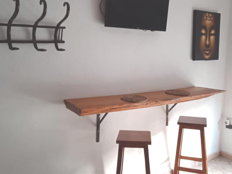 Piso Con Desayuno Incluido Y Vistas A La Montana. Apartment Monistrol de Montserrat Bagian luar foto